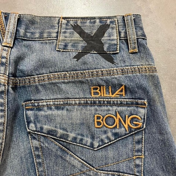 Y2K Baggy‎ Billabong Straight Leg Jeans size 34x32 - Picture 2 of 6